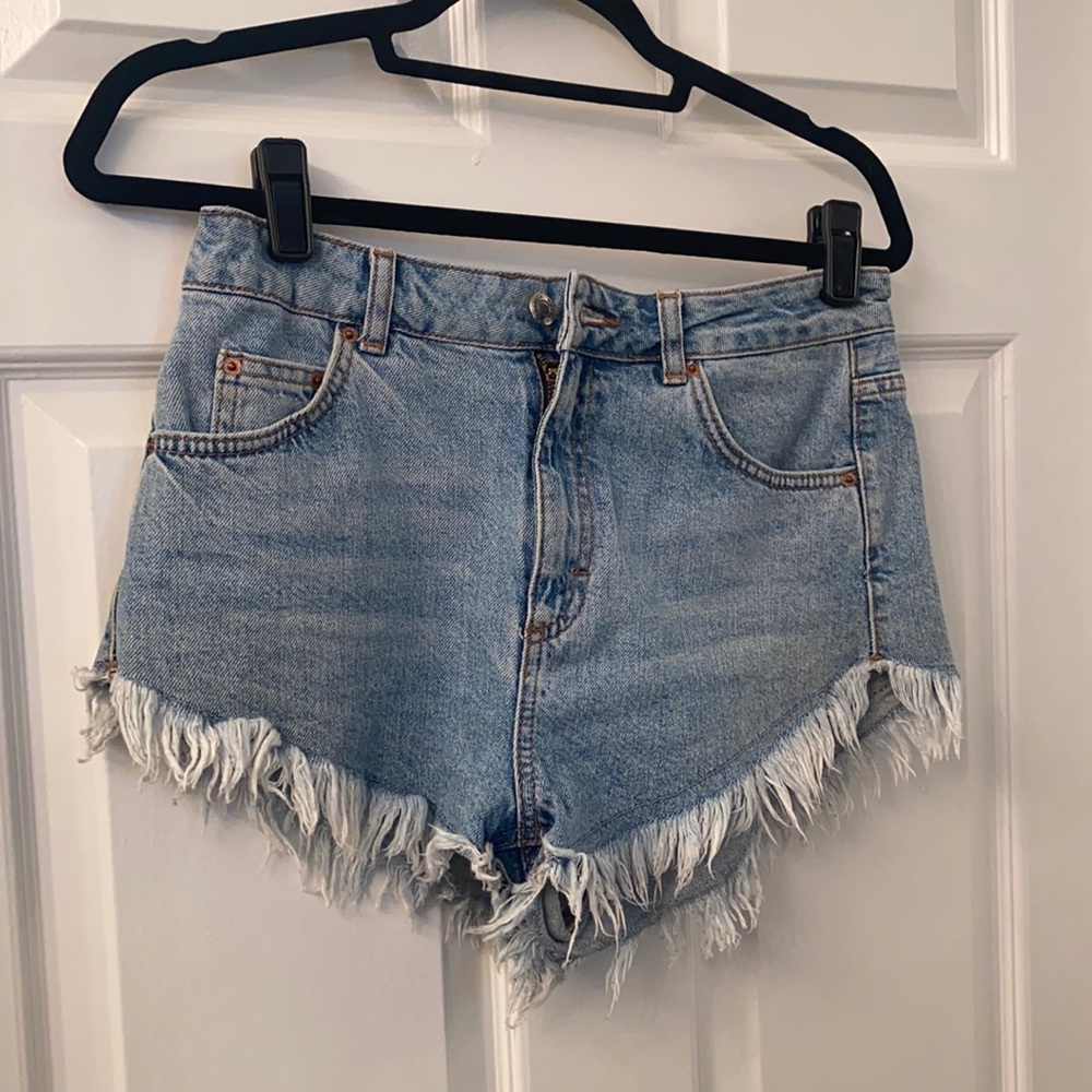 Topshop denim cutoff shorts size 6